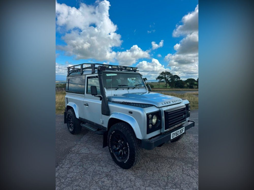 2010 Land Rover Defender 90
